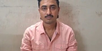 અકોટાના કેરિયરને હાઇબ્રિડ ગાંજો આપનાર ગોત્રીનો સપ્લાયર પકડાયો | police caught supplier of hybrid mar…