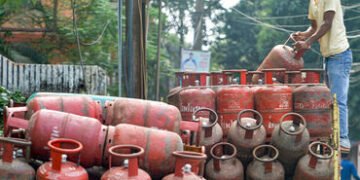 LPG ગ્રાહકો આવી ભૂલ ન કરતાં નહીંતર ખાતું થઈ જશે ખાલી, કંપનીઓએ ઍલર્ટ જાહેર કર્યું | LPG Gas Delivery …