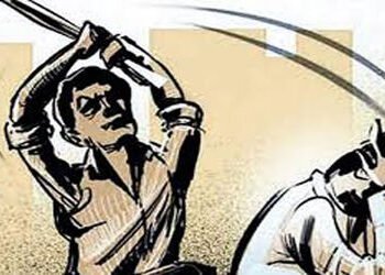 નાના છૈડા ગામે યુવતી અને તેના મિત્રો પર 4 લોકોનો ધોકા વડે હુમલો