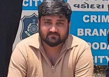 SMCએ કોયલીમાં પકડેલા 38 લાખના લાલુ સિન્ધી ગેંગના દારૃના કેસમાં વધુ એકની ધરપકડ | SMC arrests one more…