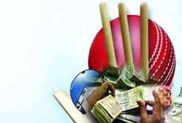 અમદાવાદ: ભાડાના ફ્લેટમાં IPL પર સટ્ટો અને દારૂની મહેફિલ, સ્ટેટ મોનિટરિંગ સેલે ત્રણ બુકીઓની ધરપકડ કરી…