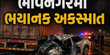ભાવનગર-ધોલેરા રોડ પર ભડભીડ ટોલનાકા નજીક કન્ટેનર પાછળ બેફામ કાર ઘૂસી જતાં 3 લોકોના મોત | Bhavnagar Hi…