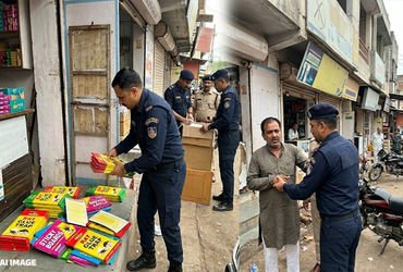 ગોધરામાં ઉંદર પકડવાની પ્રતિબંધિત ‘ગ્લુ ટ્રેપ’ વેચતા 3 વેપારીઓ ઝડપાયા, SOGના દરોડા | godhra sog polic…