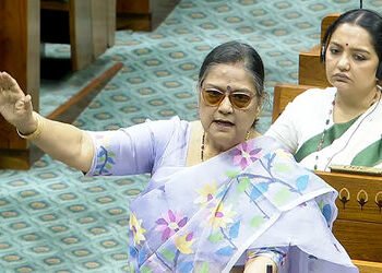 મમતા બેનર્જીને મોટો ઝટકો: TMC ના ફાયરબ્રાન્ડ સાંસદ કાકોલી ઘોષનું રાજીનામું, ભ્રષ્ટાચાર અને ગુનાખોરીન…