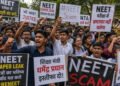 NEET પેપર લીક: 18 વર્ષની ભાગ્યશ્રીની આત્મહત્યા બાદ દેશભરમાં શિક્ષણ મંત્રીના રાજીનામાની માંગ | NEET U…