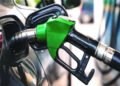 ધૂમાડે બળતા પેટ્રોલ-ડીઝલના ભાવ : રૂ.100ને પાર | Petrol diesel prices skyrocket: Crossing Rs 100
