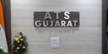 ગુજરાતમાં કચ્છના દરિયાકાંઠેથી 1000 કરોડથી વધુ કિંમતનું 115 કિલો કોકેઈન પકડાયું | Kutch Drug Seizure:…