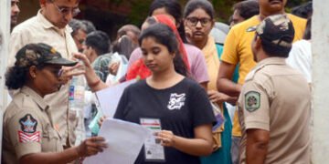 NEET-UG 2026: રિ-ટેસ્ટમાં એરફોર્સની મદદ લેવાશે? હાઈલેવલ બેઠકમાં વિચારણા, PMO લેશે અંતિમ નિર્ણય | nee…