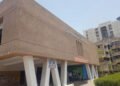 સુરત: પાલ હેલ્થ સેન્ટરમાં ‘ધૂળ ખાતું’ એક્સ-રે મશીન, 400 દિવસ પહેલાં ખરીદાયું છતાં હજી સુધી એક પણ એક્…