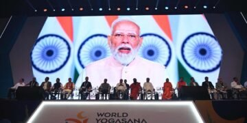 અમદાવાદમાં પ્રથમ વિશ્વ યોગાસન ચેમ્પિયનશિપનું ઐતિહાસિક આયોજન, યોગાસને વૈશ્વિક રમતગમતના મંચ પર ભરી મોટ…