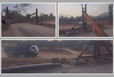 છોટા ઉદેપુર: તેજગઢ-ઝોઝ માર્ગ પર રેલવે ગરનાળાની લોખંડી એંગલ તૂટી, ભારે વાહનોના કારણે પુલ જોખમી બનતા અ…