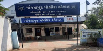 લગ્નના વરઘોડામાં મોટા અવાજે વગડતા સ્પીકર અંગે કહેવા ગયેલા એન્જિનિયરની ધોલાઈ | Engineer beaten up for…