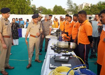 વડોદરામાં દસ દિવસમાં ચોમાસાની દસ્તકઃ પહેલીવાર તમામ સુરક્ષા તળોની સંયુક્ત ડિઝાસ્ટર વર્કશોપ | Joint ex…