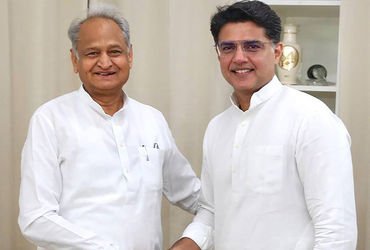 રાજસ્થાન કોંગ્રેસમાં ફરી ગેહલોત-પાયલોટનો વિવાદ ભભૂક્યો, ભાજપે કહ્યું- અમારો કોઈ રોલ નથી | Gehlot vs …
