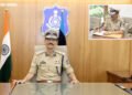 ગુજરાતના નવા DGP જી.એસ. મલિકે આજે ચાર્જ સંભાળ્યો, પોલીસ ભવનમાં અપાયું ‘ગાર્ડ ઓફ ઓનર’ | G S Malik Ass…