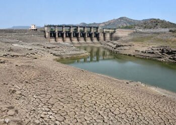 રાજ્યમાં 111 ડેમમાં 25%થી ઓછું જળસ્તર, કચ્છ-સૌરાષ્ટ્રના અનેક જળાશયો તળિયાઝાટક | 111 Gujarat Dams Bel…