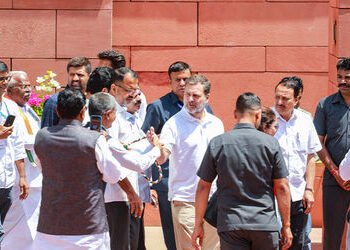 ‘મોદી ને મરવા દીયા…’, કોંગ્રેસની હાઈલેવલ બેઠકમાં રાહુલ ગાંધીના કટાક્ષની દેશભરમાં ચર્ચા | Rahul Gan…