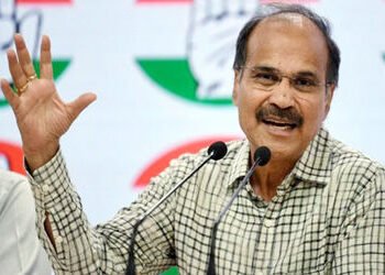 બિલ પાસ કરાવવા માટે TMCના 20 સાંસદોને ભાજપમાં લાવશે સરકાર! કોંગ્રેસ નેતાના દાવાથી ખળભળાટ | 20 tmc mp…