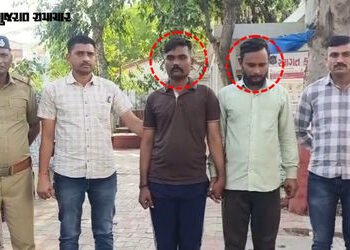 અમદાવાદ: જૂની અદાવતમાં છરી અને ડંડાથી મિત્રએ કરી મિત્રની હત્યા, બે આરોપી ઝડપાયા, એક ફરાર | man kille…