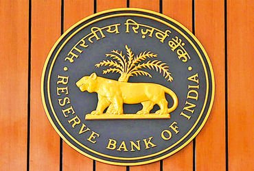 ભારતમાં વિદેશી રોકાણ પ્રવાહ વધારવા FCNR(બી), NRE થાપણો પરના વ્યાજ દરોની ટોચ મર્યાદા ઉઠાવતું RBI | RB…
