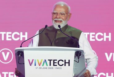 ‘12 વર્ષમાં ભારતનો વિકાસ બમણો થયો’, PM મોદીનું પેરિસમાં ભારતીય સમુદાયને સંબોધન | PM Modi In Paris: I…