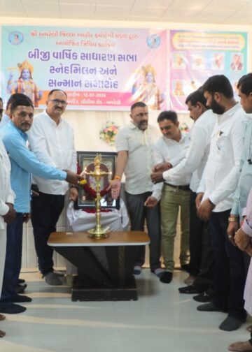 અમરેલી જિલ્લા આહીર કર્મયોગી મંડળનો ત્રિવિધ કાર્યક્રમ ત્રી મંદિર ખાતે યોજાયો