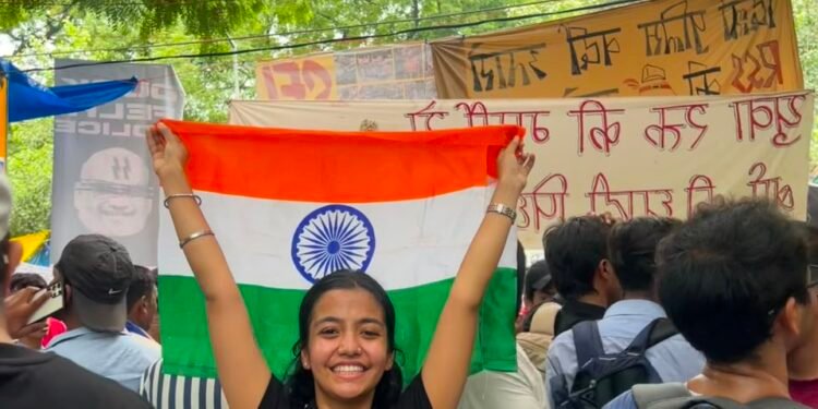 નરસિંહ મહેતા યુનિવર્સિટીના સિન્ડિકેટ સભ્ય અને કોલેજ પ્રિન્સિપાલ દ્વારા જેન-ઝી (Gen-Z) વિદ્યાર્થી આંદ…