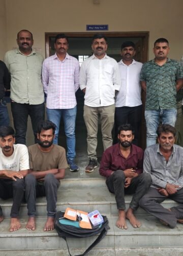 વૃદ્ધ મહિલાઓને ટાર્ગેટ કરી સોનાના દાગીના ઝૂંટવતી ટોળકી ઝડપાઈ