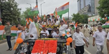અમદાવાદના સાયન્સ સિટી વિસ્તારમાં ભવ્ય ‘તિરંગા યાત્રા’ યોજાઈ