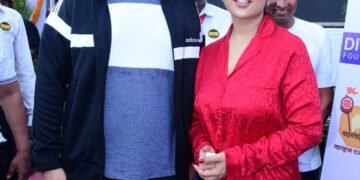 Amruta Fadnavis, Ajay Devgn, Ashwini Bhide, Mangal Prabhat Lodha and Ameet Satam Grace Divyaj Founda…