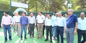 ભાવનગર રેલવે કોલોનીમાં નવનિર્મિત લૉન ટેનિસ કોર્ટનું શુભારંભ, રેલવે કર્મચારીઓને રમતગમત અને ફિટનેસની વ…